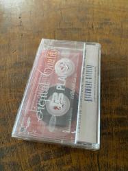 IŞIKLAR SÖNMESİN (ORIGINAL MOTION PICTURE SOUNDTRACK) - MAZLUM ÇİMEN - KASET (JELATİNİNDE)