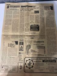 TERCÜMAN GAZETESİ - 4 OCAK 1977 - SADECE 2 SAYFADIR -Süleyman Demirel-Ahmet Kabaklı-Nuri Torop-Rauf Tamer-Züleyha Munis-Sadettin Çulcu-Ayhan Başoğlu-Kemal Ilıcak Türkiye’deki solcu grupları KGB yönetiyor-Kerkük’ten petrol dün pompalanadı-Dünkü çatışmada 10 kişi yaralandı 148 öğrenci de gözaltına alındı-Balıkçı motorunda 5 milyonluk kaçak sigara ele geçti-ODTÜ’ye yeni rektör tayinine çalışılıyor-The Economist’in iddiası-Demirel: «Bu eser büyük bir eserdir»-Beyazıt savaş alanına döndü-Ter-oto çekilişi bugün yapılıyor-Gong: Terfi!-Memurların politika ile ilişkilerinin sınırı ne olmalıdır?-Dede Korkut’tan Salur Kazan Destanı-Boykot ve tertip-3 sual 3 cevap-Neden kışın nezle olursun?-Bilgi çoğalıyor mu?-Böcek kuvvetli midir?-Günahkâr Rahibe-Milli piyango biletlerinize her gün 150.000 lira-Tercüman’a bakmadan milli piyango yılbaşı biletinizi 4 gün daha atmayınız-İşte bugünkü çekiliş numaraları Karikatür:Günahkâr Rahibe-Çizer:Ayhan Başoğlu