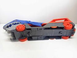 Hot Wheels Köpek Balığı Taşıyıcı