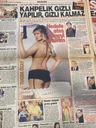 ŞOK GAZETESİ DOĞUM GÜNÜ HEDİYESİ - 2 TEMMUZ 2005 - TAM TAKIM 12 SAYFADIR -Alex de Souza-Mesut Ekerner-Didem Taslan-Eyüp Beyaz-Tuğba Özay-Uğur Dündar-Ebru Şallı-Jaap Stam-Alpay Özalan-Denilson-Beyoncé-Jay Z-Chris Rock-Mariah Carey-Diana-Charles-Camilla-Schroder Size iş yok moral verelim-Amacına ulaşamadı-Ben seksi kadın değilim-Hemşire klip başına iş açtı-Muhtar amca 50 yaşındaki kızı kaçırdı-Fener’e dev geliyor-Alex’in iddiası 2 yıl sonra Avrupa şampiyonuyuz-Galatasaray Hollanda’da-Silva olacak-Kahpelik gizli yapılır gizli kalmaz-Hedefe ateş etmeyi severim-Eski koca vahşeti-Protezli yaşama alışmak zor oldu-Gazilere rehabilitasyon-Türkiye’de Bodrum dünyada St. Tropez-Eller yukarı lütfen-CHP köprüleri atıyor-Temiz su operasyonu-Mobilyayı Çin çarptı Axa Seçilmiş Kişi-karikatür