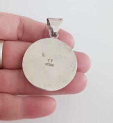 Vintage 925 Ayar Gümüş Tom Taylor Micro İnlay Taşlarla Bezeli Kolye Ucu Navajo Tılsım serisi