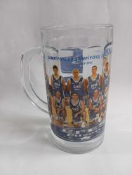 Efes Pilsen kulplu bira bardağı.0.7 lt 2002-3 döneme basketbol sampiyon takimi
