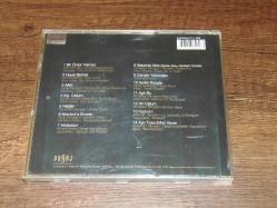 MÜSLÜM GÜRSES - AŞK TESADÜFLERİ SEVER .. DÖNEM BASKISI MÜZİK CD SİDİR.