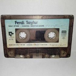 Kaset Ferdi Tayfur naz etme canına okuyacağım. Orijinal 1988 kağıt Baskı. kartoneti yok. kaset baştan sona dinlendi sorunsuz çalışıyor.