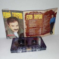 Kaset Ferdi Tayfur dünya bir şarkı seç kendine albümü 95 nora baskı. Orijinal. Temiz koleksiyonluk