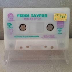 Kaset Ferdi Tayfur Bana da söyle albümü. orijinal. 1991 baskı. Kartoneti yok. Baştan sona dinlendi sorunsuz çalışıyor.