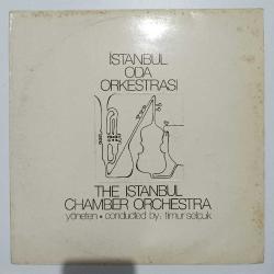İstanbul Oda Orkestrası şef Timur SELÇUK 1979