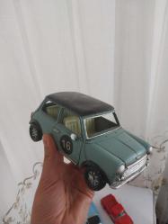 Antika mini cooper araba