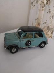 Antika mini cooper araba