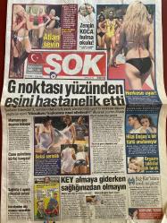 ŞOK GAZETESİ DOĞUM GÜNÜ HEDİYESİ - 22 TEMMUZ 2008 - TAM TAKIM 12 SAYFADIR -Hilal Cebeci-Doğuş-İbrahim Tatlıses-Gülşen-Hadise-Mehmet Ali Erbil-Fatih Ürek-Demet Akalın-Tuba Ünsal-Bora Kozanoğlu-Ebru Akel-Teo Eryılmaz-Alemdar Z-Kenan Koçak-Burcu-Yasemin Gaye Gözde Vero-Bade İşçil-Ashley Tisdale-Rauf Yılmaz-Ramziye Genç-Ramziye Keçecioğlu-Funda Hanım-Hatice Aksoy-Andrea Bruni-Ahmet Aksu-Bush-Bora Kozanoğlu-Rafet El Roman-Aziz Yenen-Hilal Doğuş’u bir türlü unutamıyor-G noktası yüzünden eşini hastanelik etti-Zengin koca bulma okulu-Brokoli suyuyla kanseri yendi-Doğuş’u unutamadı-İbo işi biliyor-Çıplak kadını görünce ağlamış-Bu ne hal Demet-Buzları erittiler-Aşk dedikodularından kaçtı-Sağlıkta 4 ayaklı yolsuzluk çetesi-Zeynep-Tak-Tak Naci