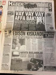 ŞOK GAZETESİ DOĞUM GÜNÜ HEDİYESİ - 26 EKİM 2010 - TAM TAKIM 12 SAYFADIR -Ali Babacan-Gülşah Türk Süreyya-Mustafa Alabora-Cüneyt Arkın-Kenan İmirzalioğlu-Tuğçe Tayfur-Demet Akalın-Almeda Abazi-Nurgül Yeşilçay-Cem Özer-Ece Sükan-Nejat İşler-Şahan Gökbakar-Berrak Tüzünataç-Bengü-Pınar Eliçe-Gülşen-Tarkan-Berat Tüzünataç-Kenan Karaman-Ceyda Düvenci-Mahmut Hızır-Yunus-Özlem Alarağuz-Kaan Özbek-Hasan Parkan-Mehmet Akbaba-Semra Özal Eyvallah Babacan-Vay vay vay affa bak-Edison kıskandı-Hayata bağlandılar-Türkiye Cemaat Cumhuriyeti-Şahan’ı hazmetti-Bu dizinin yeri benim için çok başka-Derin dekolteye ‘Bakan’ ayarı-Tarkan’ın mega sevinci-Canavar hala-Zil zurna yakalandı-Sır ölüm-Malkoçoğlu Ezel’e çaktı-Bebek değil göbek-Hayrola Demet bu ne hal-Köylü kızı olmak istiyor-Bengü’yü duygulandıran hediye-Canım yanıyor-Garibanın pirzolası geri dönüyor-Tecavüz festivalde Fırçalı Mesut-Yorum Kenar