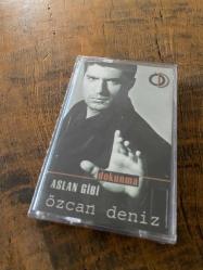 ÖZCAN DENİZ - ASLAN GİBİ / DOKUNMA - KASET (JELATİNİNDE)