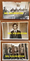 KIBRIS BARIŞ HAREKATI'NIN ORİJİNAL AJANS-BASIN FOTOĞRAFI (AÇIKLAMAYI OKUYUNUZ) - 18 x 12 cm EBADINDA - HAREKAT SÜRECİNDE ARALARINDA HASAN GÜLCAN ve ERGİN KONUKSEVER'İN DE BULUNDUĞU 14 GAZETECİNİN YARGILANMASI DURUŞMALARINDAN 3 FARKLI KARE