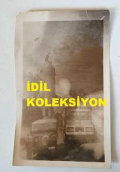 KIBRIS BARIŞ HAREKATI'NIN ORİJİNAL AJANS-BASIN FOTOĞRAFI (AÇIKLAMAYI OKUYUNUZ) - 18 x 11 cm EBADINDA - YOLDA İLERLEYEN TÜRK ZIRHLI BİRLİKLERİ