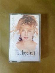 SEZEN AKSU - DÜŞ BAHÇELERİ - KASET