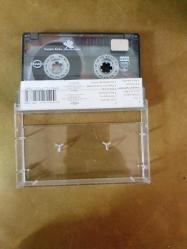 SEZEN AKSU - YAZ BİTMEDEN - KASET
