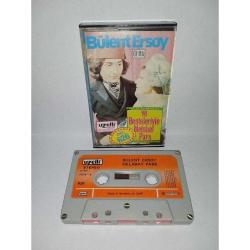 Kaset Bülent Ersoy ve besteleriyle Melahat Pars. Orijinal. Uzelli 626 Alman baskı. Sorunsuz çalışıyor. Tertemiz. NADİR koleksiyonluk