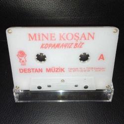 Kaset Mine Koşan kopamayız biz albümü. Orijinal. Destan Alman baskı. kartoneti yok. baştan sona dinlendi sorunsuz çalışıyor