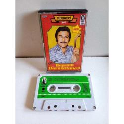 Kaset Bayram Durmaztuna 9 geceler albümü. Orijinal Minareci 3607 Alman baskı. Kartonetin kulakçık kısmı eksik. Baştan sona dinlendi sorunsuz çalışıyor.