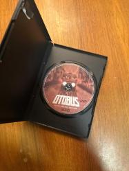 Otobüs: Bir Tunç Okan Filmi / DVD ( Oyuncular: Tuncel Kurtiz,Bjorn Gıda, Görüntü Yönetmeni: Güneş Karabuda, Müzik: Zülfü Livaneli)