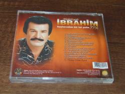 MALATYALI İBRAHİM - SAÇLARINDAN BİR TEL YOLLA - 2004  .. DÖNEM BASKISI MÜZİK CD SİDİR.