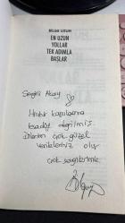 EN UZUN YOLLAR TEK ADIMLA BAŞLAR - BİLGE UZUN - BU BİR FARK'ANDALIK MINDFULNESS YOLCULUĞU - İNKILAP YAYINEVİ 3. BASKI 2022 YAZARINDAN İMZALI VE DE İTHAFLIDIR...