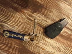 Orjinal çalışır durumda mercedes anahtar