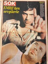 ŞOK GAZETESİ DOĞUM GÜNÜ HEDİYESİ - 3 KASIM 2003 - TAM TAKIM 12 SAYFADIR -Recep Tayyip Erdoğan-Demet Şener-Emre Altuğ-Oksan Bayazıt-Kaya Çilingiroğlu-Hülya Avşar-İbrahim Tatlıses-Tülin Şahin-Yeliz Yeşilmen-Şenay Akay-Doğan Deniz-Yeliz Yeşilmen-Hakan M.-Özgür K.-Mehmet Tanrıtanır-Letizia Ortiz Rocasolano-Prens Felipe-Dr. Şentürk Güngör-Mircea Lucescu-Sinan Engin-Sergen Yalçın-Gökdeniz Karadeniz-Ayhan Caner-Ahmet Arı-Gökhan Töre-Fatih Tekke-Bülent Korkmaz-Mehmet Yıldız-Tuncay Şanlı Yine de iyiyiz-Davulcu dehşeti-Büyük aşk bitti-Buğulama yapın-Türkiye kitap istiyorlar-Huzura giden gerçek yollar-Gönül ne savaş ne yasak dinliyor-Müslüman oldu-Müstakbel kraliçe-Sağlıklı ramazanlar-Genç kızlara taş çıkardı-Mutluluğun 7 yolu-Misafir baskını-Prag’ı imha planı-Gözler Olympiakos’ta-Revü kızlarıyla sabaha kadar-Siz karnınızda kaç yıllık hamilesiniz-Arkamda hiç kimse yok-Benden iyi bir homo olmaz-EMRE ALTUĞ POSTERİ - EMRE ALTUĞ KİMDİR