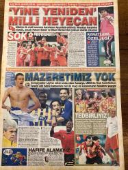 ŞOK GAZETESİ DOĞUM GÜNÜ HEDİYESİ - 4 EYLÜL 2002 - TAM TAKIM 12 SAYFADIR -Haluk Levent-Nükhet Duru-Müjdat Gezen-Haluk Ergen-Ayşegül Aldinç-Hakan Şükür-İlhan Mansız-Fatih Terim-Lorant-Aziz Yıldırım-Kerem Tunçeri-İbrahim Kutluay-Manço-Yılmaz Morgül-Nazlı Ilıcak-Dolly-Murat Aksu-Abdullah Aslan-Serenay Sarıkaya-Seren Serengil-Ayşegül Yıldız-Müslüm Gürses-Köylü Kız-Mine Kılıçarslan-Gürkan Acar-Ersin Akyıldız-Kenan Korkmaz-Ayşe Korkmaz Müjde-Yazık-Korku-Ben zengin kadınım damadıma mı kaldım-Onu tanıdıkça daha çok seveceksiniz-Nezalet-Yine yeniden milli heyecan-Mazeretimiz yok-Tedbirliyiz-Kader ve hesap günü-O bir çağdaş ozan-Yatak odanızı seks tapınağına çevirin-Dünyaca ünlü Models Türkiye’de-İki dev isim Bodrum’da buluştu-Dilenci değil mübarek borsa simsarı-LPG tüpü bomba gibi patladı-Buna da şükür-Akıllı köpek Dolly 54 kilogram esrar yakalattı