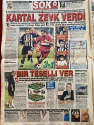 ŞOK GAZETESİ DOĞUM GÜNÜ HEDİYESİ - 9 KASIM 2002 - TAM TAKIM 12 SAYFADIR -Ariel Ortega-Hülya Avşar-Erman Toroğlu-Vahide Gördüm-Yener Yermez-Emine Erdoğan-Cem Yılmaz-George Bush-Sahra Şarkhan-Mesut Yılmaz-Ali Karacan-Petra-B. Yüksel-Yeliz Yeşilmen-Seçkin Piriler-Nuriye Karakaş-Ahu Paşakay-Lara-Verda Penso-Kaya Çilingiroğlu-Hülya Avşar-Zehra Çilingiroğlu-Süha Yavuz-Aysun Kayacı-Ahmet Altan-Süreyya Ayhan-Tuncay Şanlı-Sergen Yalçın-Fatih Terim-Ceyhun Eriş-Lorant-Muratcan Babasalim-Uğur Karakaya-Batigol-Ahu Paşakay-Lara-Asuman Krause Ömür boyu sır-Kovulmadı kandırıldı-Mısır’ı karıştırdı-Yaptığı yanına kar kaldı-Emine Erdoğan Cem Yılmaz’ı seyretti-İşte dünya starı-Kartal zevk verdi-Bir teselli ver-Güzellik yarışmasında taciz ve tehdit iddiası-Olay yaratacak klip-İntikam için plaka yiyor-Fakirlik felç etti-Sosyete kızlarına ne oluyor-Sosyetedede neler oluyor-Barıştılar ama ayrı yaşayacaklar