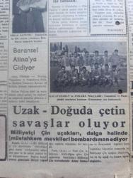 Ankara Telgraf Gazetesi - 13 Eylül 1954 - etiket mecburiyeti iyi bir şey olmuştur Ankara telgraf Başmakale - Celal Bayar yurda döndü fotoğraf - İngiliz elçisi ile görüştü - elektrikli trenler için teklif yapıldı - Belediye zabıta talimatnamesi ve maçlar - Galatasaray ve Ankara maçları fotoğraf - Hacettepe takımı fotoğraf - Uzakdoğu'da Çetin savaşlar oluyor - beşiktaş İzmirspor karşısında galip - sihirbazlık hokkabazlık sanatını öğretiyorum yazan Ahmet Nuri Çağıran yazı dizisi - fotoğraf modelciliğinden televizyon yıldızlığını ateşli Jeanud Carmen - evlilik ve dejenere kadın tipi yazan Şahap Gensoy - diş tabibi Sait Kut - Türkiye İş Bankası - bir ölümün sırrı yazan Jacgues Decrest yazı dizisi - Ankara radyo programı - yayla kızı yazan Aka Gündüz Yazı Dizisi - cemiyet hayatı - Rapid'in eski beki Meckele göre Ruslar çok seri futbol oynuyorlar - Jeep - Galatasaray Çetin bir karşılaşmadan sonra hacettepe'yi 2 1 yenebildi - Fenerbahçe 3 Havagücü 1 fotoğraf -  Ercüment Kahyaoğlu