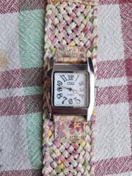 IEKE Marka Quartz Saat - Dokuma Renkli Kayış - Sıfır Ürün 4  kayışı kumaş ve deri örügüdür