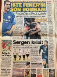 ŞOK GAZETESİ DOĞUM GÜNÜ HEDİYESİ - 26 HAZİRAN 2004 - TAM TAKIM 12 SAYFADIR -Necati Şaşmaz-Polat Alemdar-Hamit Altıntop-Aziz Yıldırım-Pierre Van Hooijdonk-Sergen Yalçın-Serdar Bilgili-Victoria Beckham-Monica Bellucci-Brad Pitt-Ece Gürsel-Burak Kılçık-Fatih Sigorta-Savaş Ay-İbo-Şenol Güneş-Muhammer Güler-Celalettin Cerrah-Bush-Kadiriler-Tarikat şeyhi-Ömer Lütfi Mete-Cüppeli-Hamit Altıntop-Kürşat-Demirören-Del Bosque-Gallardo-Mondragon-Cansın-Victoria-Turdan eminler-Doğan temkinli-Tarikat vadisi-Vadide skandal-Tarikat vadisi-Kurtlar Vadisi-Şehvet gemisi-Tinerciler öldürdü organları yaşatacak-Öğretmenim babam benim-Darbe üstüne darbe-Bush için özel silah-Aşkın kuluyum-Ölmek istemeyen bu haberi okusun-Fener’de son bomba Hamit-Kimler uçağı kimiler de keçileri kaçırdı-Eski sistem dönüyor-Araba çekilişine büyük ilgi-Euro dizele yedirim zam-Psikolojikmiş-100 trilyon harcadı-Monica zam yaptı-Victoria’nın uğuru tutmadı-Ojeli Brad Pitt-Büstünü dikeliğin-Kaplan bunları parçalar-Malatya Aslan oldu-S