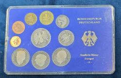 Almanya (F Stuttgart Darphanesi) 1981 Tedavül-Hatıra Para Seti, Orijinal Kapalı Plastik muhafazasında