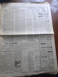 Bugün Gazetesi - 12 Temmuz 1969 - farmasonluk beyanındadır yazan Mehmet Şevket Eygi Başmakale - subaylara hitap eden Süleyman Demirel Türk ordusu zadegan sınıfı değildir dedi - Süleyman Demirel yeni bir yurt gezisine çıkıyor - üniversite giriş imtihanına İstanbul'da 29 bin kişi katıldı - Kayseri yüksek tahsil gençliği halkı Kızıl tehlikeye karşı ikaz etti - 2 cami ile İmam Hatip okuluna molotof kokteyli atılmış - Mısır piyadeleri 40 İsrail askerini öldürdü - Nasrettin Hoca şenliği - okul duvarlarına solcu beyannameler atan 3 öğretmen yakalandı - Bay İlerici Çizen Vehip Sinan - tarih boyunca büyük zalimler yazan Bursa müftüsü Nail Papatya - bir dev doğuyor Japonya - Kara Ahmet Moskof pehlivanlarına karşı yazan Kırkpınar ağası Yazı Dizisi - Karaköy köprüsü'ne asfalt dökülüyor - kırmızı şimşekler Eskişehirspor 15 temmuz'da sezon açacak - BJK'li gençler Tahran kupasına davet edildiler - İstanbul Ferdi bisiklet yarışı yarın koşulacak - öfkeli adam Ulvi Yenal fotoğraf -Erdal Acet üçüncü oldu