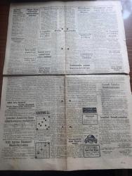 Yeni Sabah Gazetesi - 13 Kasım 1953 - hududu olmayan saygısızlık Başmakale - Esat Mahmut Karakurt büyük heyecanla beklenilen yazılarına yarından sonra başlıyor - Esat Mahmut Karakurt kopenhag'da bir caddede iki genç kızla görüşürken fotoğraf - Eisenhower'in Celal Bayar'a mesajı - güreşte isveç'e dün 5 3 mağlup olduk - Osman Kambur Anderberg mücadelesi fotoğraf - İtalya başvekili Pella Ankara'da - tabip odaları Kongresi dün başladı - TMTF genel idare kurulu Dün toplandı - Şap hastalığı Kongresi - Hitler'in kızkardeşinin itirafları - tiyatro bahisleri Synge Ve Ötesi yazan Sabri Esat Siyavuşgil - karikatür panoraması - kanada'daki uranyum madenleri - Köhler dikiş makineleri - teknik üniversite kürsülerinde dersler vermek üzere İstanbul'a gelen 2 profesör Kempf ve Horn karşılanırken Fotoğrafı - Romanya'da bütün camiler kapatılıyor - Emekli General Tahsin Yazıcının evindeki hırsızlık - müstehcen resimler davası - Avrupa'da Amerikan Kuvvetleri - kur'an-ı Kerim almancaya çevriliyor - Bahailer