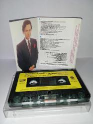 Kaset Hurşid Yenigün ve Grubu Disco fasıl Rumbada. Orijinal 1990 Kağıt Baskı Tertemiz sorunsuz çalışıyor koleksiyonluk