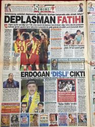 ŞOK GAZETESİ DOĞUM GÜNÜ HEDİYESİ - 17 NİSAN 2003 - TAM TAKIM 12 SAYFADIR -Esra Ceyhan-Yusuf-Çağla Şıkel-Recep Tayyip Erdoğan-Davut Dışlı-Mustafa Topaloğlu-Gülay Erdem-Berna Öztürk-Arzu Yanardağ-Hande Ataizi-Tarkan Sualp-Fethi Pekin-Yeşim Salkım-Mehmet Ali Erbil-Haydar Aliyev-Hasan Parkan-Levent Boyacioğlu-Hikmet Güngör-Hüseyin Korkmazgil-Cengiz Kurtoğlu-Mahsun Kırmızıgül-Maksi Bulut-Yıldız Tilbe-Ferdi Tayfur-Orhan Gencebay-Bülent Ersoy-Seda Sayan-Nuri Sesigüzel-Ümit Besen-Nükhet Duru-Mustafa Yıldızdoğan-Emine Yücelmir-Necdet Gürül-Mehmet Ören  Yüzüne tükürün-Deniz gözden düştü-Irak’a işçi çıkarması-Atatürk’e sadakat Türkiye’ye güç kattı-Deplasman fatihi-Erdoğan dişli çıktı-Eş takası-Bunalımda-Kirli su yaşattı-Gözyaşlarım sahte değil-Kaderci Türk Hava Yolları-Ağır sorular-Kitap kurdu 80’lik dede  Uçan Türk yarışmaya döneceği çıkaramadılar-Musti ve Gülay’ın panik anı-Yeşim’in keyfi yerine geldi-Hortumlu dehşet-Kardeşi vurdu-Patronuyla evleniyor-Musti Show damardan-Kestane şekeri