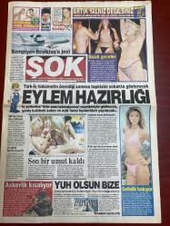 ŞOK GAZETESİ DOĞUM GÜNÜ HEDİYESİ - 23 HAZİRAN 2003 - TAM TAKIM 12 SAYFADIR -Müslüm gürses-Oksan Abla-Liv Tyler-Pamir Demirtaş-Yusuf Namoğlu-Nilüfer Kurt-Pınar Altuğ-Yağmur Kaşifoğlu-Uğur Uludağ-Kenan Doğulu-Beren Arıza-Sibel Elmas-Ersan Şen-Garip Aydın-Ergun Yazar-Ceyhun Başaran-Yeliz Yeşilmen-Dicle Serdar-Ortaç-Aslı Seter-Cengiz Kurtoğlu-Gönül Yazar-Dilara Diyarbakır-Seda Sayan-Semih Yıldız Eylem hazırlığı-Yuh olsun bize-Askerlik kısalıyor-Gelinlik bakıyor-Cim Bom Hooijdonk dedi-1 puan yeter-Türkiye’ye geliyor-Sahnede evlendiler-Emanet takıyla klip-Kadınsan ve yalnızsan-Kanlı hesaplaşma-Yılanlı köy-Striptizci kız-Kumarda 100 bin dolar kaybettiler-Yeliz dünya ahiret karım