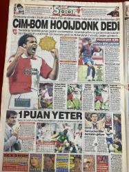 ŞOK GAZETESİ DOĞUM GÜNÜ HEDİYESİ - 23 HAZİRAN 2003 - TAM TAKIM 12 SAYFADIR -Müslüm gürses-Oksan Abla-Liv Tyler-Pamir Demirtaş-Yusuf Namoğlu-Nilüfer Kurt-Pınar Altuğ-Yağmur Kaşifoğlu-Uğur Uludağ-Kenan Doğulu-Beren Arıza-Sibel Elmas-Ersan Şen-Garip Aydın-Ergun Yazar-Ceyhun Başaran-Yeliz Yeşilmen-Dicle Serdar-Ortaç-Aslı Seter-Cengiz Kurtoğlu-Gönül Yazar-Dilara Diyarbakır-Seda Sayan-Semih Yıldız Eylem hazırlığı-Yuh olsun bize-Askerlik kısalıyor-Gelinlik bakıyor-Cim Bom Hooijdonk dedi-1 puan yeter-Türkiye’ye geliyor-Sahnede evlendiler-Emanet takıyla klip-Kadınsan ve yalnızsan-Kanlı hesaplaşma-Yılanlı köy-Striptizci kız-Kumarda 100 bin dolar kaybettiler-Yeliz dünya ahiret karım