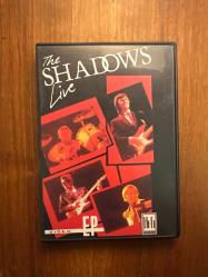 The Shadows – The Shadows Live / DVD [EMI Records 2000]