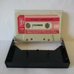 Kaset Nükhet Duru İstanbul Albümü. Orijinal Türküola 1437 Alman Baskı. Kartoneti yok. Sorunsuz çalışıyor.