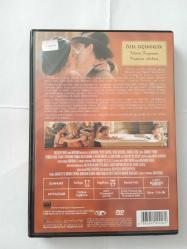 Bulutların Üzerinde Dvd Film