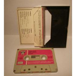 Kaset Ümit Besen yıkılan gurur albümü. Orijinal Türküola 1804 Alman baskı. Temiz. NADİR. Koleksiyonluk.