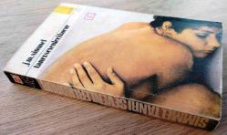 TANRI SEVENLERİ KORUR - J.M.SIMMEL - E YAYINLARI ROMAN SERİSİ NO: 48