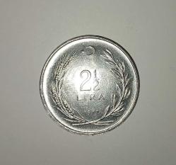 1977 2 buçuk lira (çok çok temiz kondisyonda)