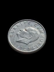 5  Lira 1982  Madeni Koleksiyon Para. Antika Koleksiyon Para. Türk Lirası.