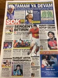 ŞOK GAZETESİ DOĞUM GÜNÜ HEDİYESİ - 1 ŞUBAT 2002 - TAM TAKIM 8 SAYFADIR -Kenan Işık-Hülya Avşar-Gökhan Özen-Hande Mercül-Tarkan-Derya Tuna-Helin Kaya-Kaya Çilingiroğlu-Petek Dinçöz-Lale Manço-Yağmur Atacan-Aydın Hamza-Fatih Altaylı-Erhan Namlı-Lucescu-Gonzales-Kürşat Duymuş-Karl Malone-Ariel Ortega-Fatih Terim-Sergen Yalçın-Marinho-Engin İlhhan-Bülent Ecevit-Durmuş Yılmaz-Hülya Sandıkçı-Hülya Avşar-Yaşar Kaya-Ariel Sharon-Yaser Arafat-Pablo Picasso-OKSAN-Sırdaş-Pınar Kökseni-Cemal Dündar- Sözü bırakın derhal yapın-Dünya Türkiye’yi yeniden keşfediyor-Gökhan Özen’in gizemli dünyası-Aşk için yine ev değiştirdi-F.Bahçe için ya tamam ya devam-Sergen’i bitirin-Parayı cebine koyup gelsin-Kürşat artık Trabzonsporlu-Sıkı fıkı eğlence-Geldi ve gitti-Kardeş Helin Kaya’ya emanet-Tarkan’dan mesaj-Bunlar insan ve bunlar da katlettikleri-Kargoyla taşınan sütle hayat buldu-Picasso çöplükte-Gömleğini makasla kesip paylaştılar-Genel evden nikahladığı karısını geneleve sattı-Sanal aşk-Gerçek hikayeler-Rüy