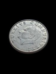 25 Lira 1986 Madeni Koleksiyon Para. Antika Koleksiyon Para. Türk Lirası.