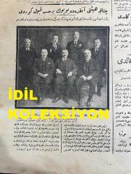 Osmanlıca Cumhuriyet Gazetesi, Orijinal Dönem Basım - 18 Mayıs 1926 - Sayı: 728 - Hicri: 6 Zilkade 1344 - Yeni Ticaret Vekili İşe Başladı. Rahmi Bey Dün Ankara Muhabirimize Beyanatta Bulunmuş, Başlanan İşlere Devam Edileceğini Söylemiştir - Maarif Vekili Necati Bey Darülfünun Bütçesinin Meclisçe Kabulünden Sonra İstanbul'a Hareket Edecektir - Türkiye-İran - Moskova Sefirimiz Zekai Bey'in, Yeni Muahedenin Ehemmiyeti Hakkında Beyanatı - Grevden Sonra İlk Gelen İngiliz Gazeteleri - Dört Sayfalık Times'ın Muhteviyatı - Vali Bey Niçin Taht-ı Mahkemeye Alınıyor? Macit Bey'in İntiharı Bittabi Elimdir, Fakat Vali Bey, Kanun Tatbikinden Başka Bir Şey Yapmamıştır - (Fotoğraf İstanbul Valisi Süleyman Bey) - Çatalca Heyeti Ankara'da Büyük Bir Hiss-i Kabul Gördü. Heyet Azasının Gazi Paşa Numune Çiftliğindeki Müşahedeleri. İzmir Mebusu Osmanzade Hamdi, Çatalca Mebusu Şakir, Dahiliye Vekili Cemil Beylerin Ankara'da Fahri Hemşehrileriyle Aldırmış Oldukları Resim